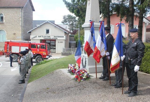 8 mai 24 saone 33 