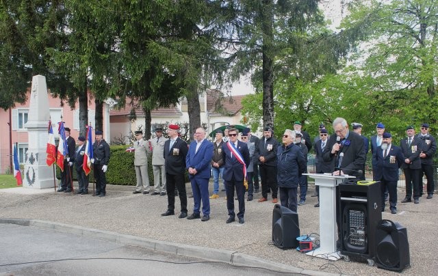 8 mai 24 saone 8 