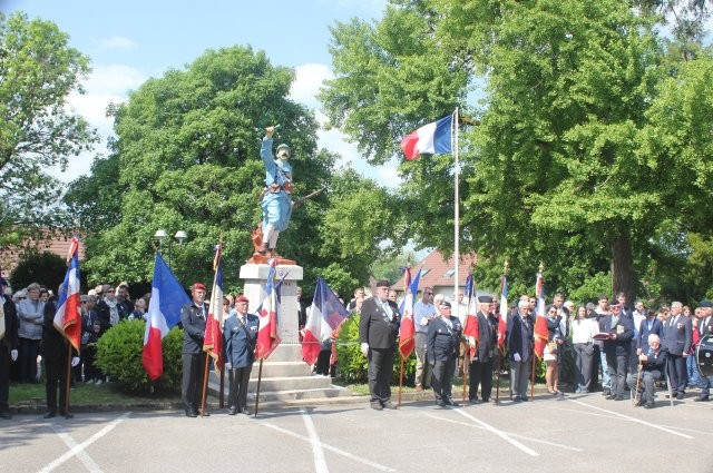 8mai2025 49 